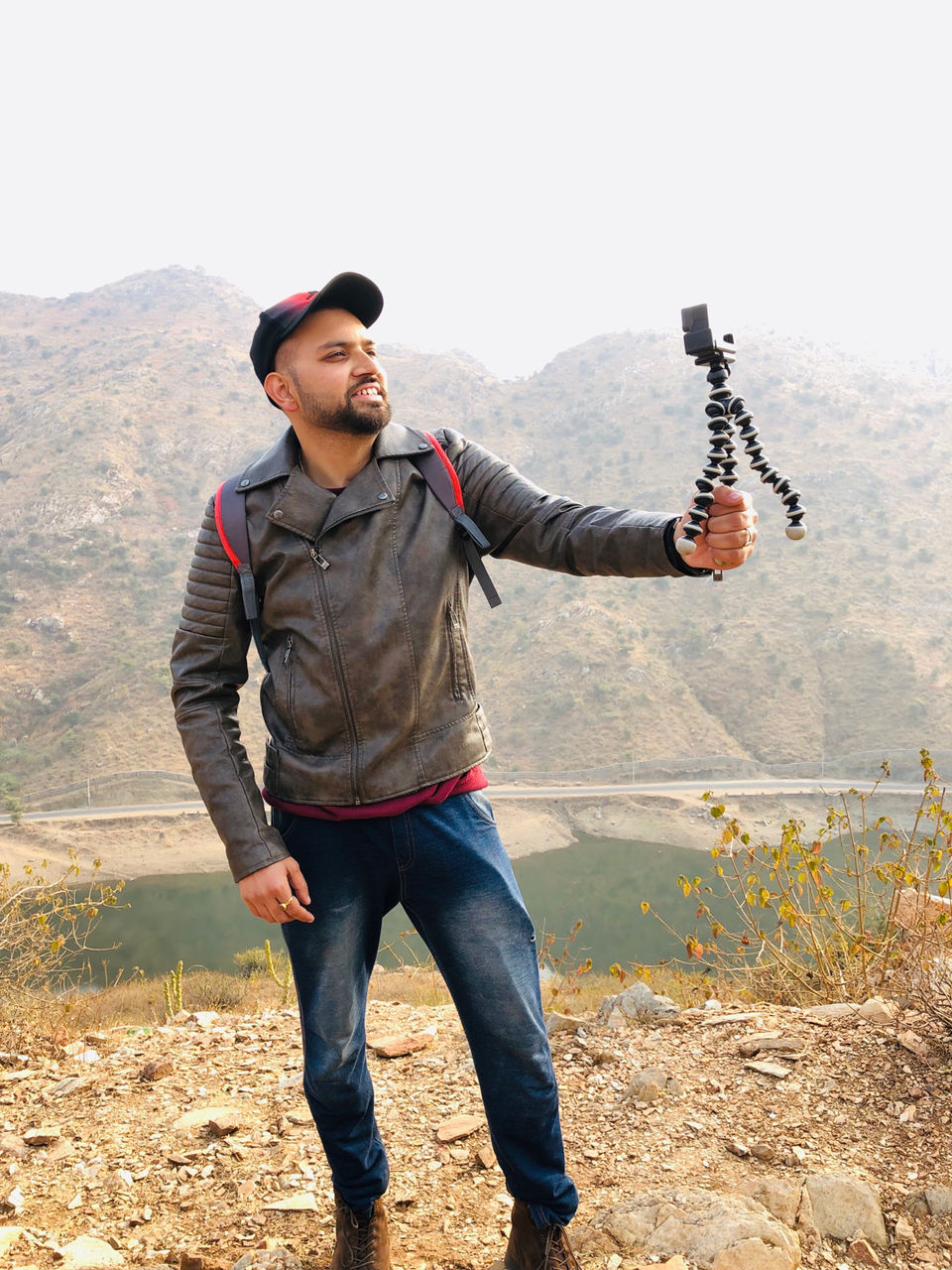 Photo of Bahubali Hills Udaipur, Morwaniya, Rajasthan, India by NJ Vlogger