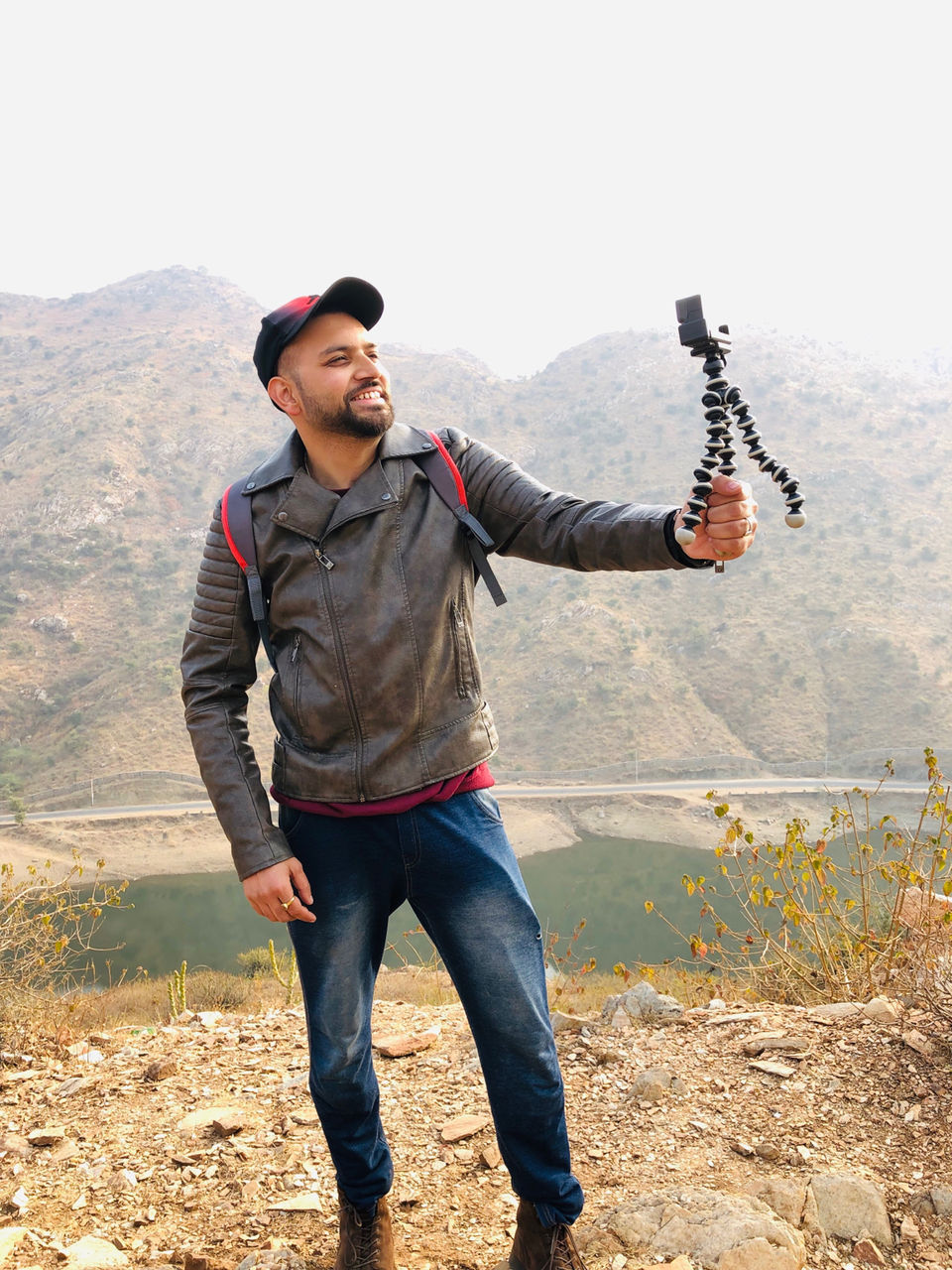 Photo of Bahubali Hills Udaipur, Morwaniya, Rajasthan, India by NJ Vlogger