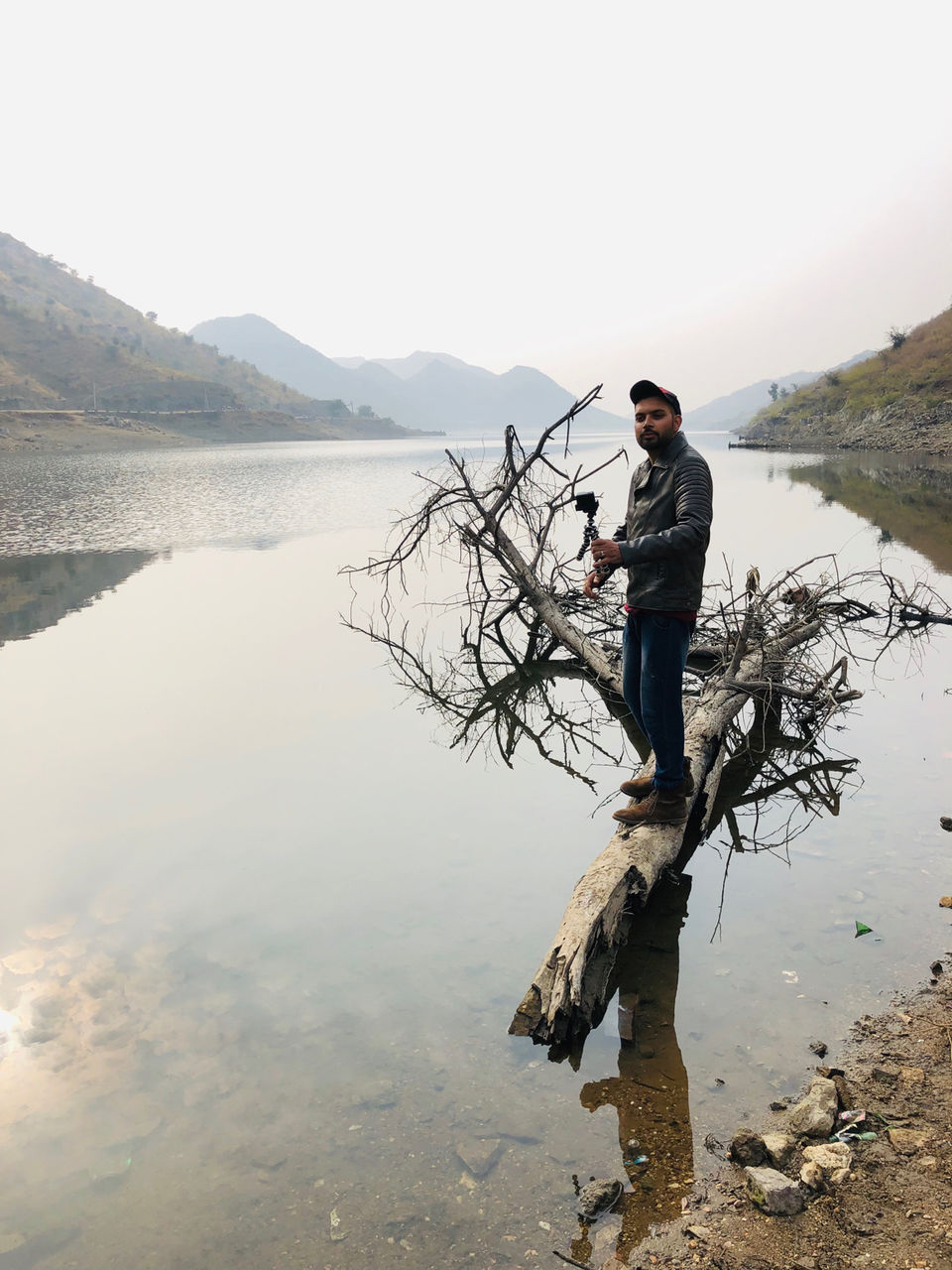Photo of Bahubali Hills Udaipur, Morwaniya, Rajasthan, India by NJ Vlogger