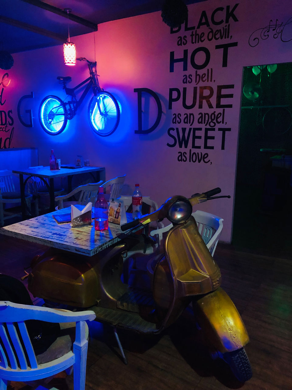 Photo of 7 bites cafe & disc, University Main Rd, North Ayad, Ayad, Pahada, Udaipur, Rajasthan, India by NJ Vlogger