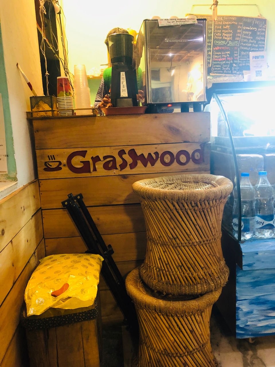 Photo of Cafe Grasswood, Gadiya Devra Marg, Chand Pole, Inside, Udaipur, Rajasthan, India by NJ Vlogger