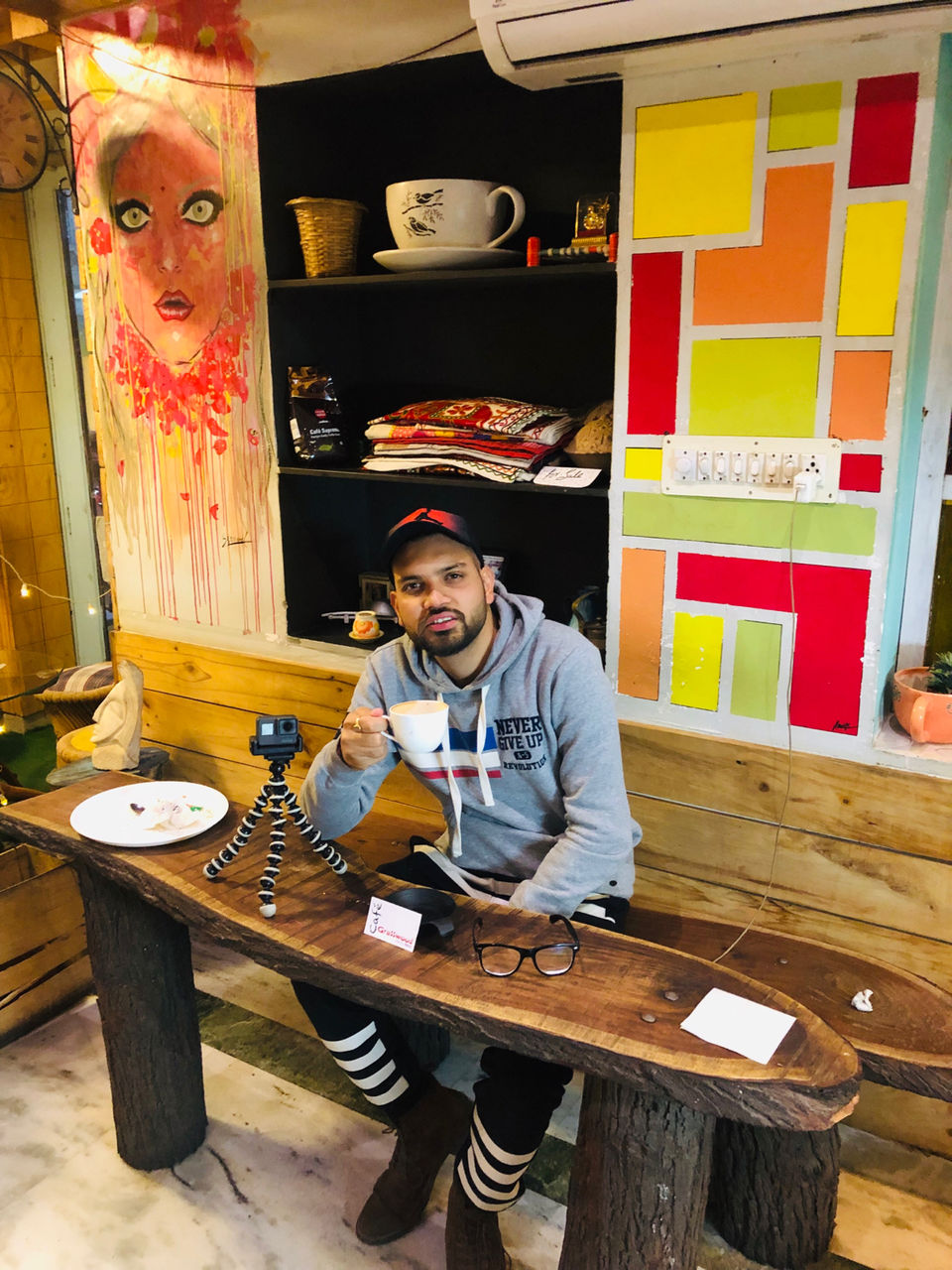 Photo of Cafe Grasswood, Gadiya Devra Marg, Chand Pole, Inside, Udaipur, Rajasthan, India by NJ Vlogger