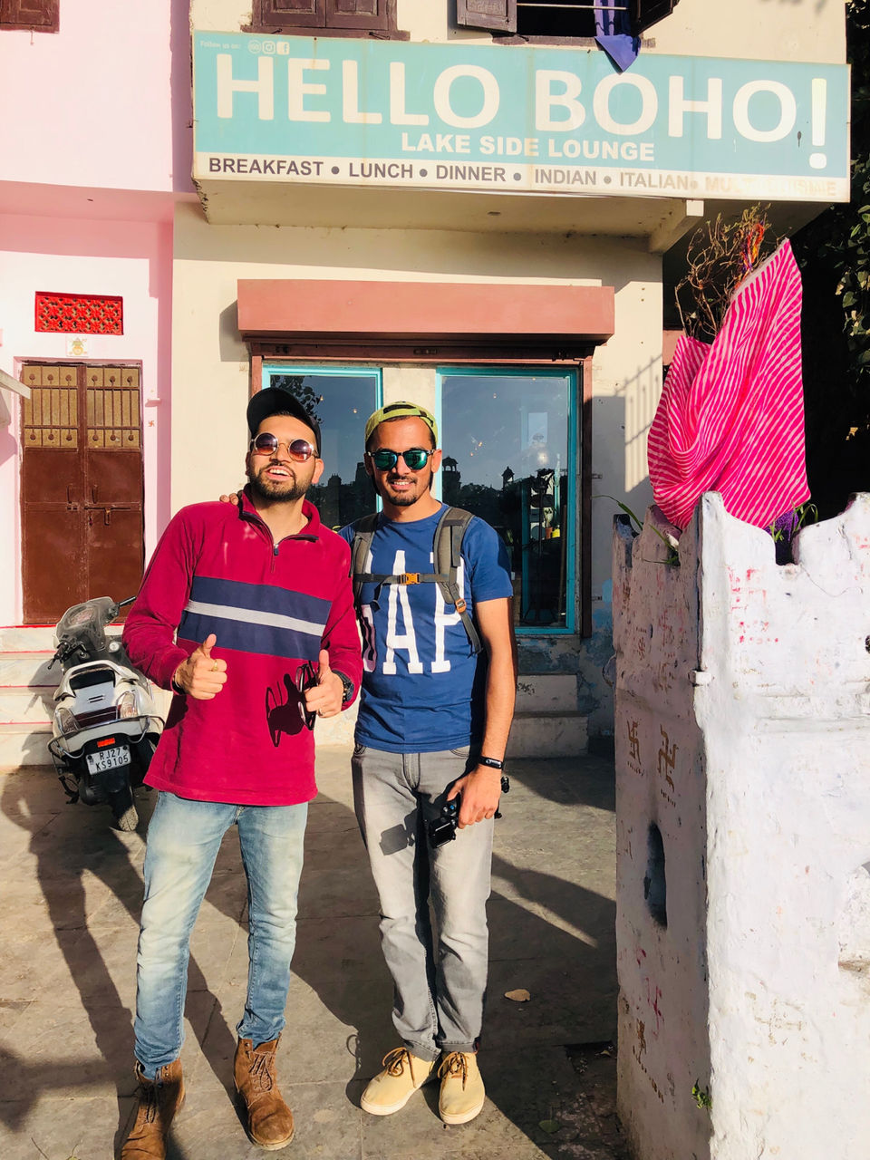 Photo of Helloboho Lake side Restaurant, Gangaur Ghat Marg, Ashoka Haveli, Udaipur, Rajasthan, India by NJ Vlogger