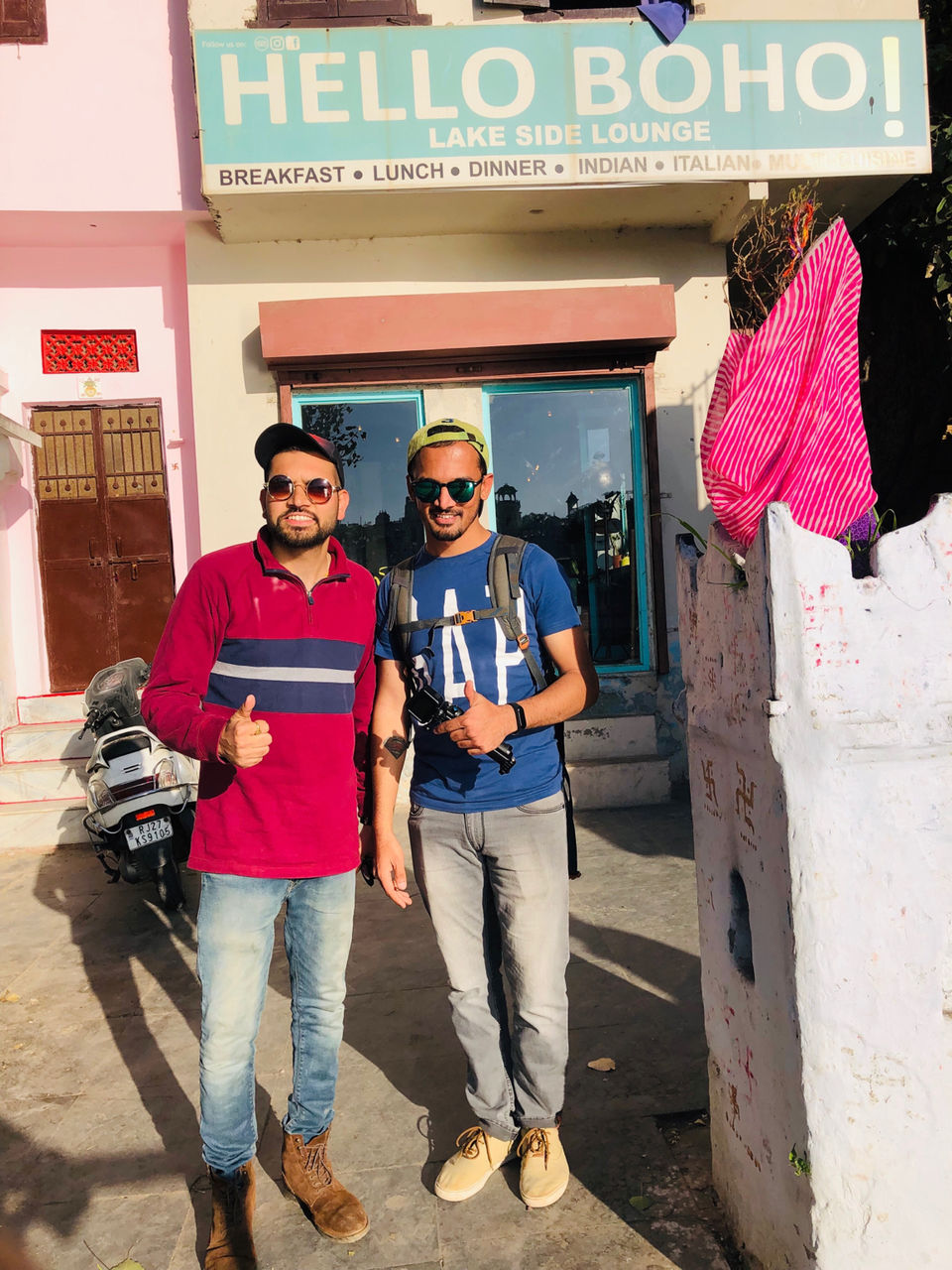 Photo of Helloboho Lake side Restaurant, Gangaur Ghat Marg, Ashoka Haveli, Udaipur, Rajasthan, India by NJ Vlogger