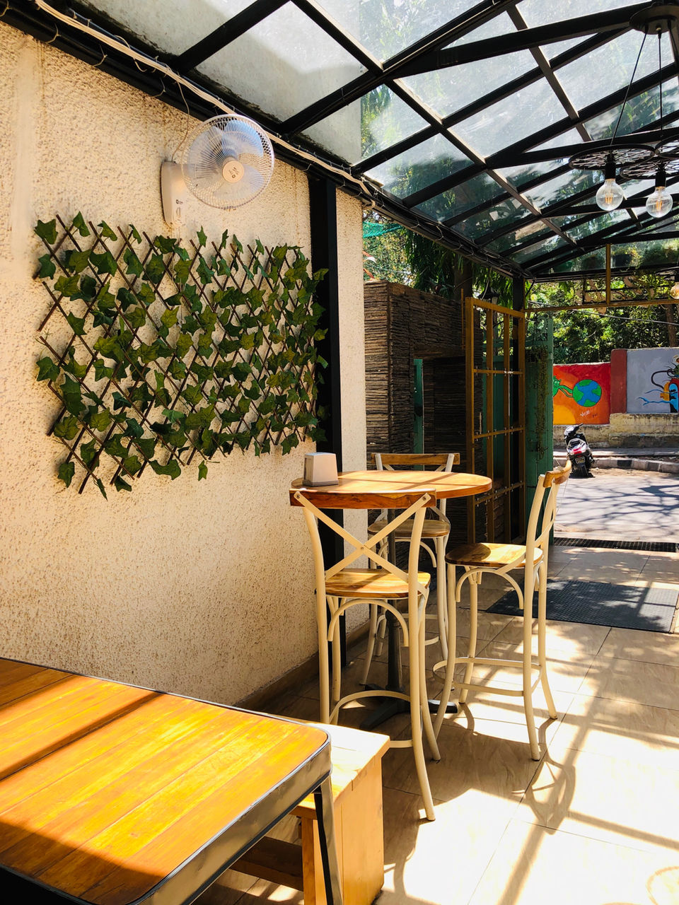Photo of Roundup Cafe, 1st Cross Road, KHB Colony, 7th Block, Koramangala, Bengaluru, Karnataka, India by NJ Vlogger