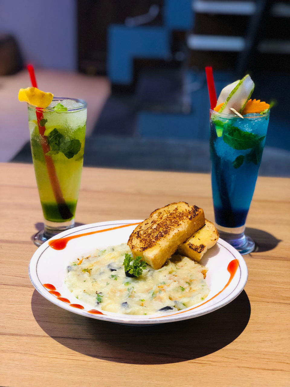 Photo of Roundup Cafe, 1st Cross Road, KHB Colony, 7th Block, Koramangala, Bengaluru, Karnataka, India by NJ Vlogger