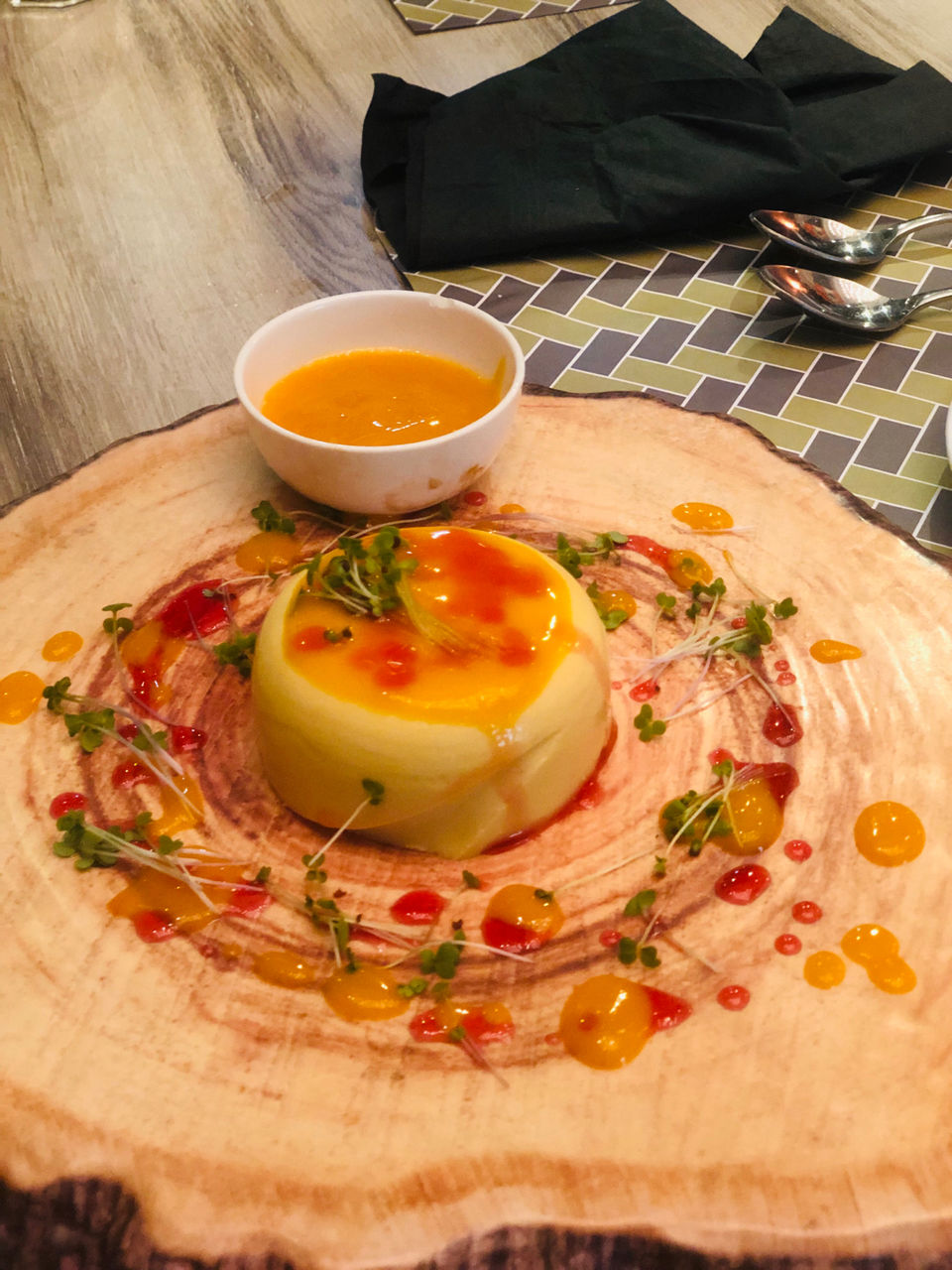 Photo of China Bistro & Lounge, 12th Main Road, HAL 2nd Stage, Indiranagar, Bengaluru, Karnataka, India by NJ Vlogger