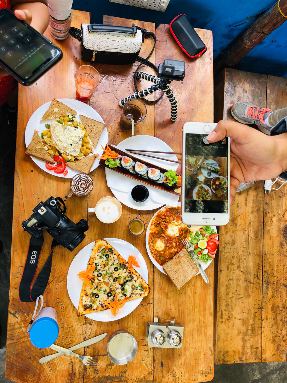 Photo of People Art Cafe & Lounge, Manu Temple Road, Old Manali, Manali, Himachal Pradesh, India by NJ Vlogger
