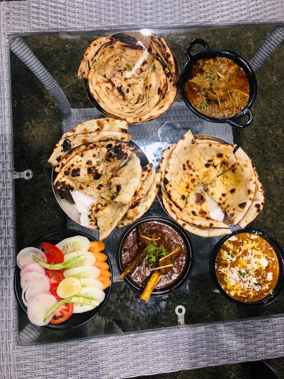 Photo of Agra Walk tour - Food, places n staycation under ₹2000 by NJ Vlogger