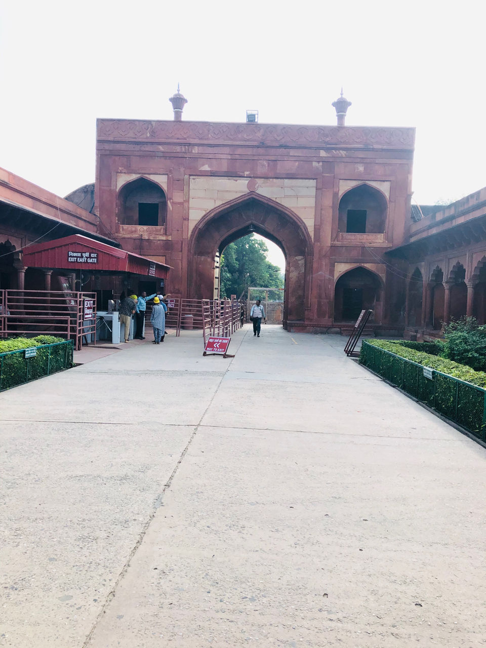 Photo of Taj Mahal Agra, Taj Express Highway, Rahan Kalan, Uttar Pradesh, India by NJ Vlogger