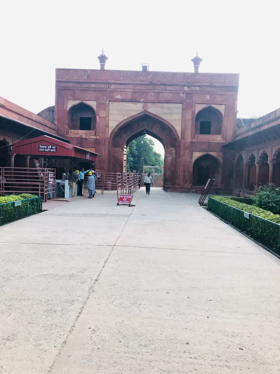 Photo of Taj Mahal Agra, Taj Express Highway, Rahan Kalan, Uttar Pradesh, India by NJ Vlogger