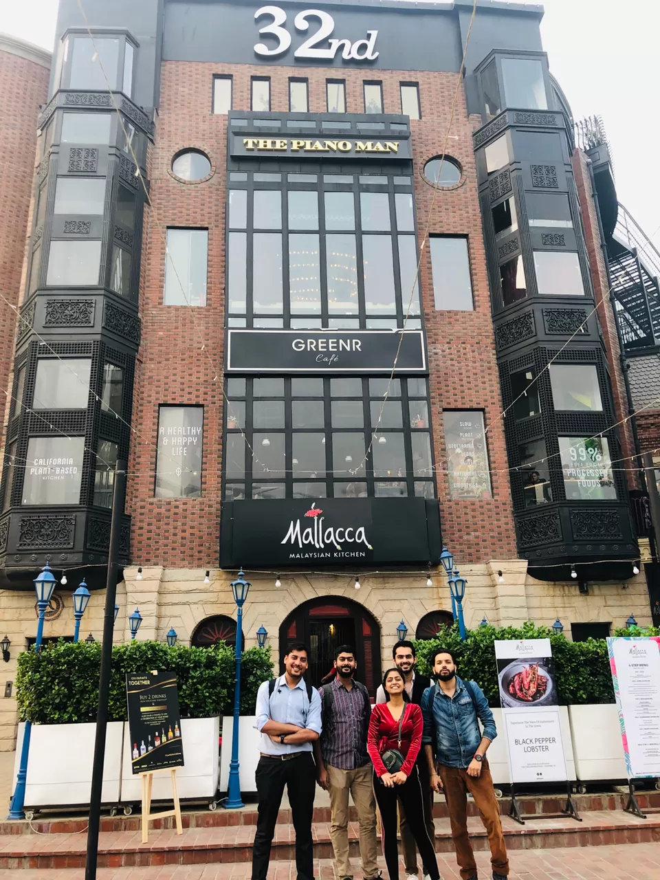 Photo of Mallacca - Malaysian Kitchen, NH8, Sector 15 Part 2, Sector 15, Gurugram, Haryana, India by NJ Vlogger