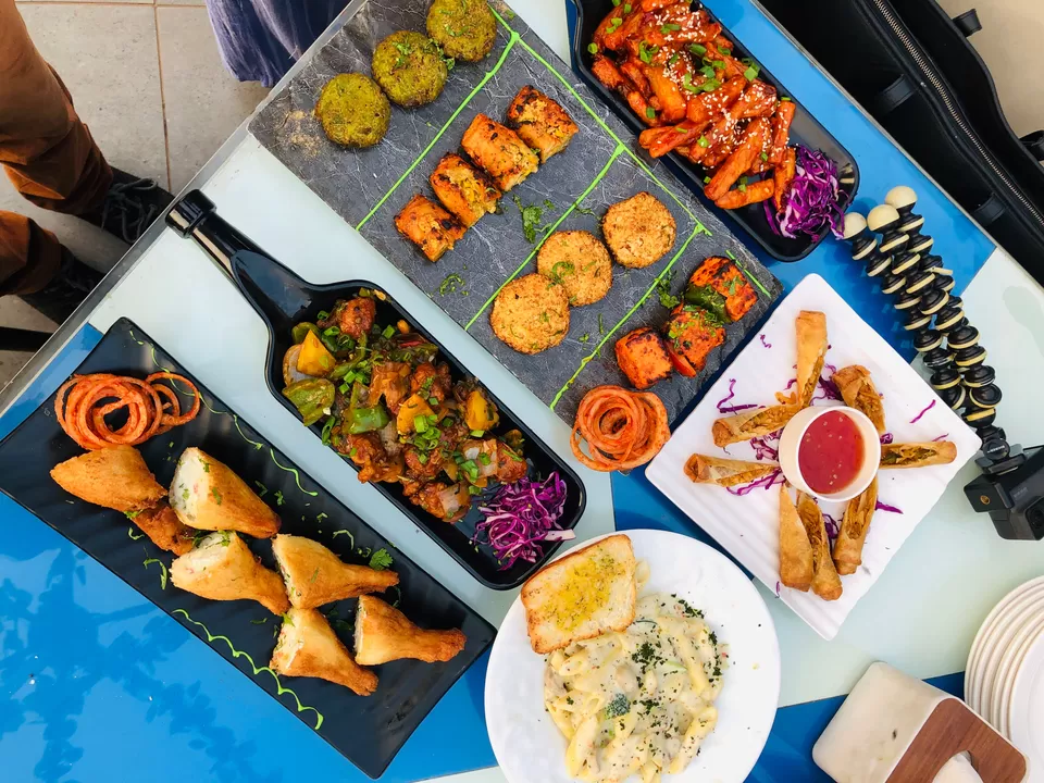 Photo of Markaz : Cafe & Lounge, Block C, Najafgarh Road Industrial Area, Delhi, India by NJ Vlogger