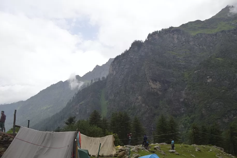 Photo of Kheerganga Camping Company, Panthaghati, Shimla, Himachal Pradesh, India by Lavanyam Pathania