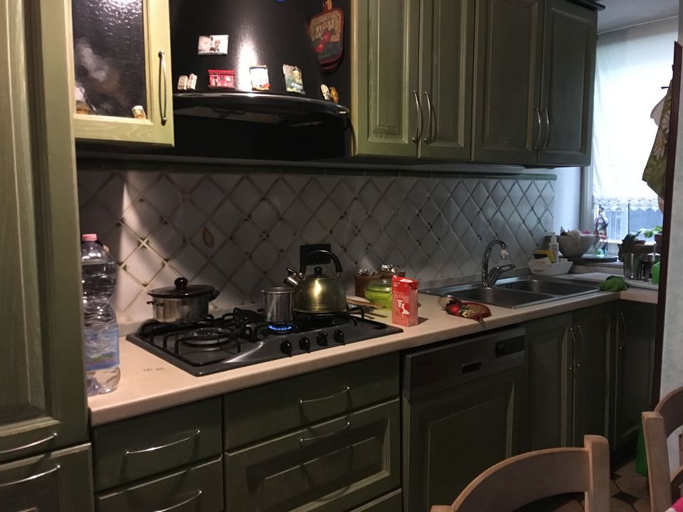 Photo of HOW WE NAVIGATED IN NAPLES TO OUR FIRST AIRBNB WITHOUT INTERNET by Preeti Singh