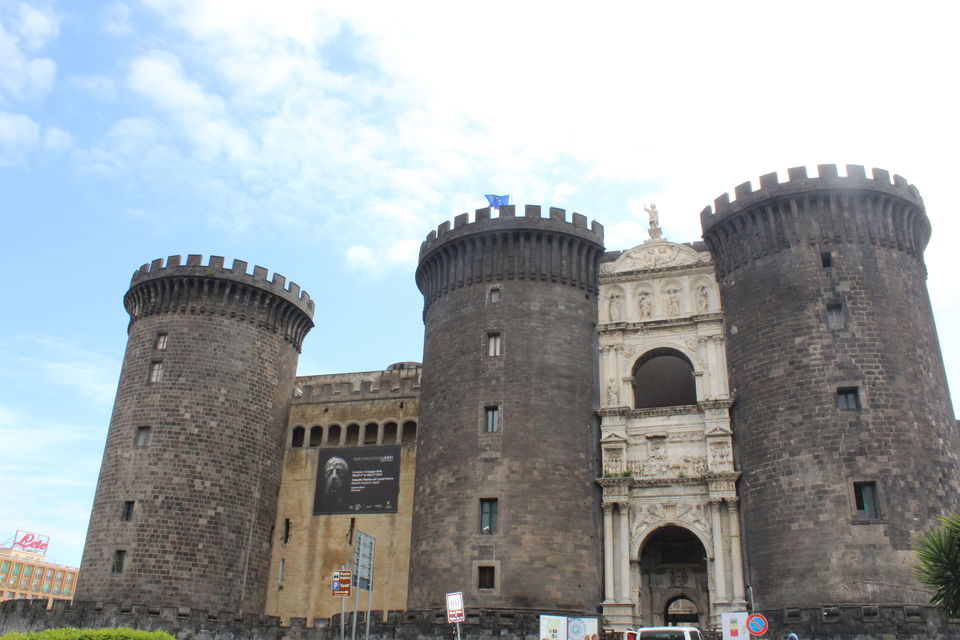 Photo of DAY 2 (3 WEEKS ITALY TRIP) : NAPLES CITY by Preeti Singh