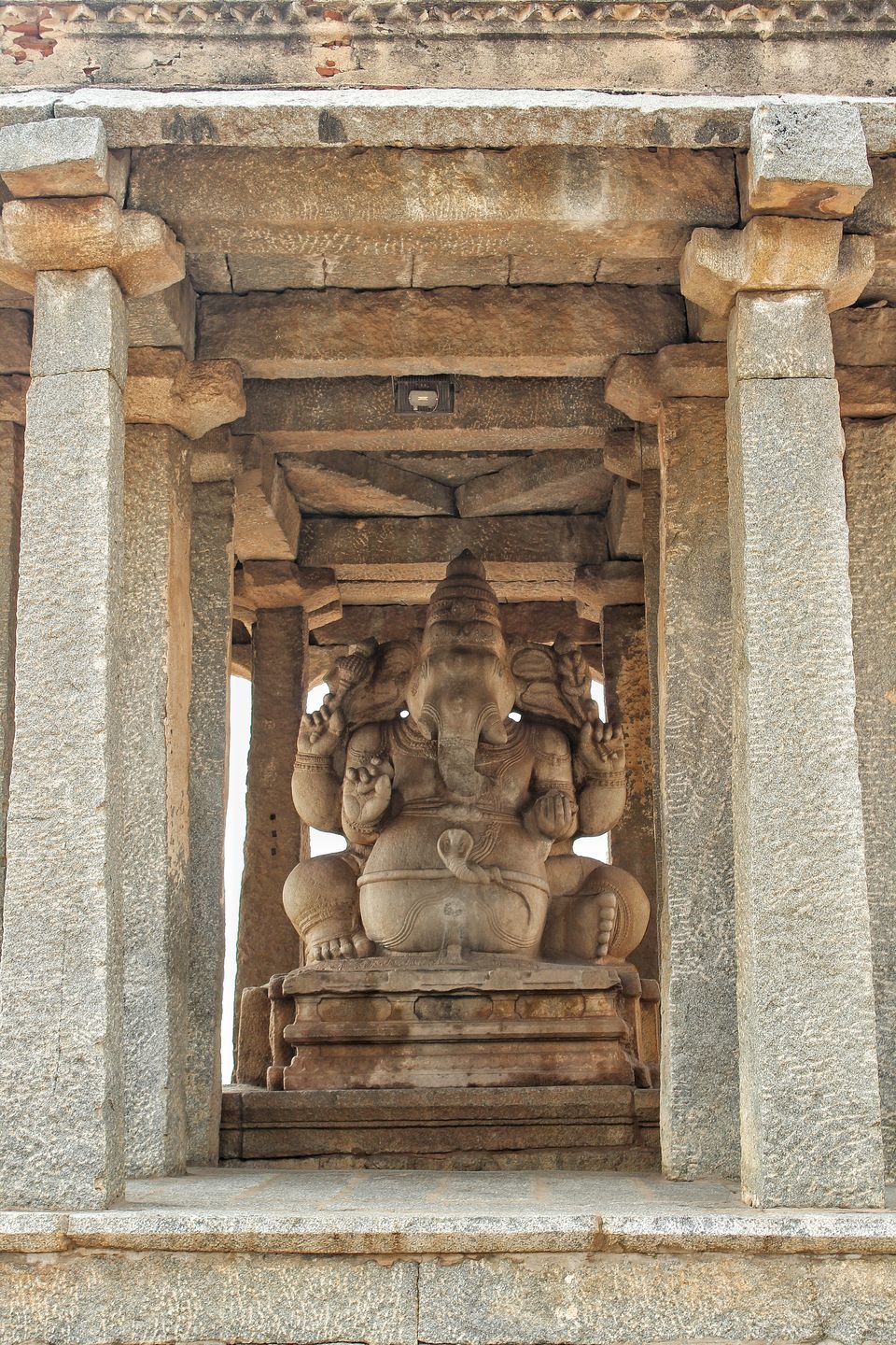 Photo of Kadalekalu Ganesha, Hampi, Karnataka, India by Shilpa Shashidhar