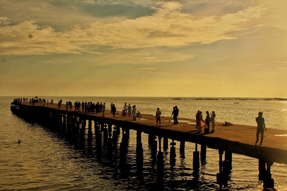 Photo of Pier Road, Chalil, Thalassery, Kerala, India by Shilpa Shashidhar