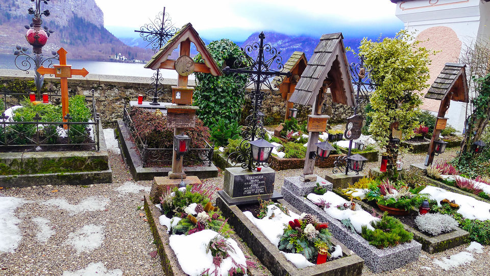 Photo of Spectacular views at Hallstatt, Austria 10/11 by Felicia Tan