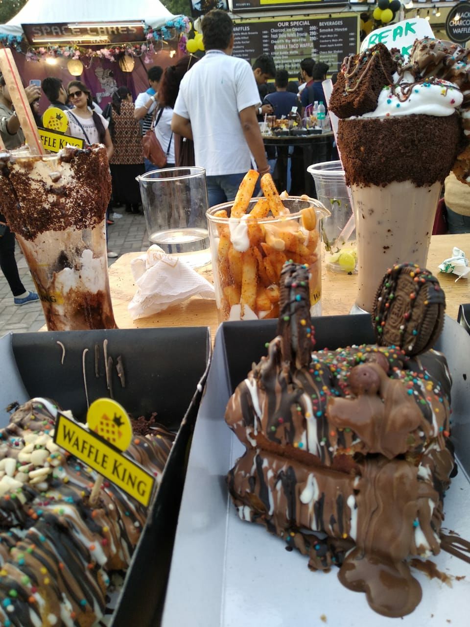 Photo of Horn Ok Please.....Foodies Paradise is here again!!! by Stuty Vyas