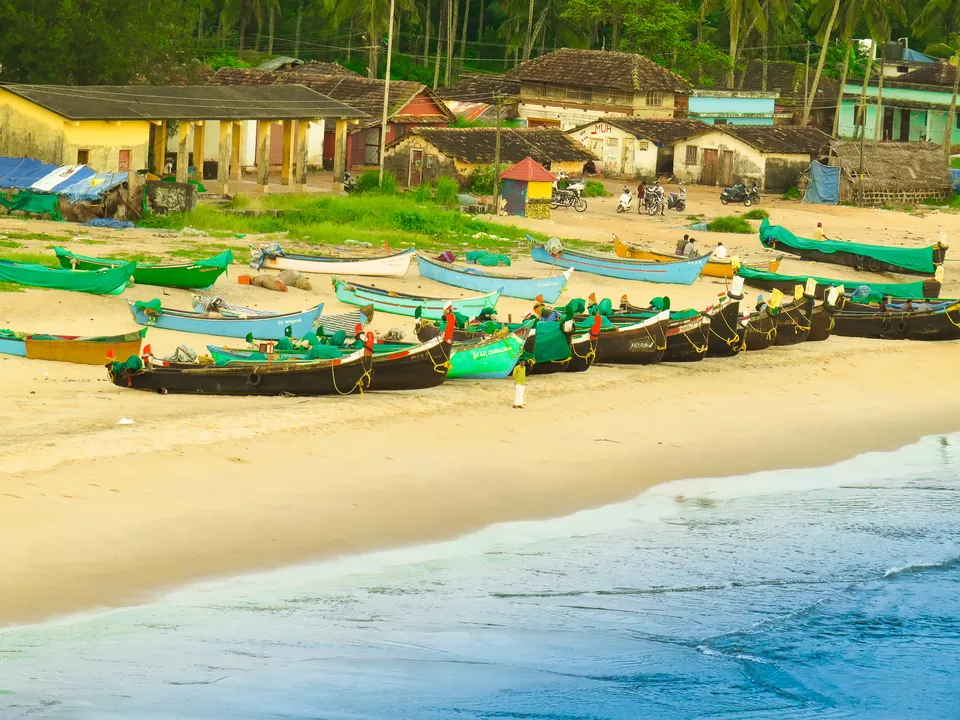 Photo of Bekal Fort, Bekal, Kerala, India by hemsvision