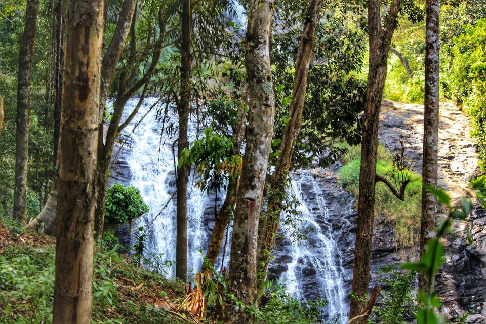 Photo of Abbey Falls Madkeri, Hoskeri, Karnataka, India by Sharayu Bafna