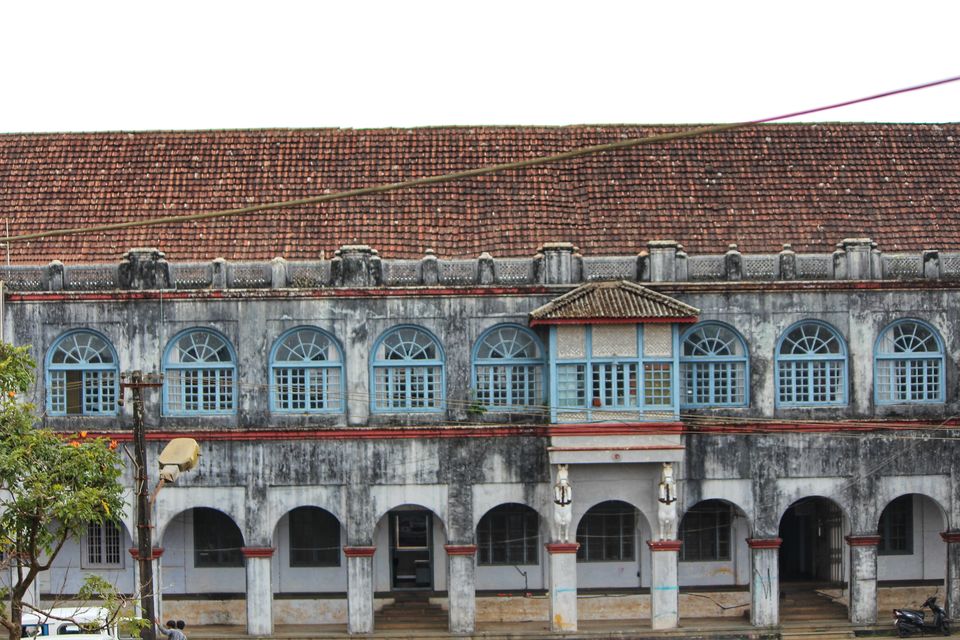 Photo of Madikeri Fort, Stuart Hill, Madikeri, Karnataka, India by Sharayu Bafna