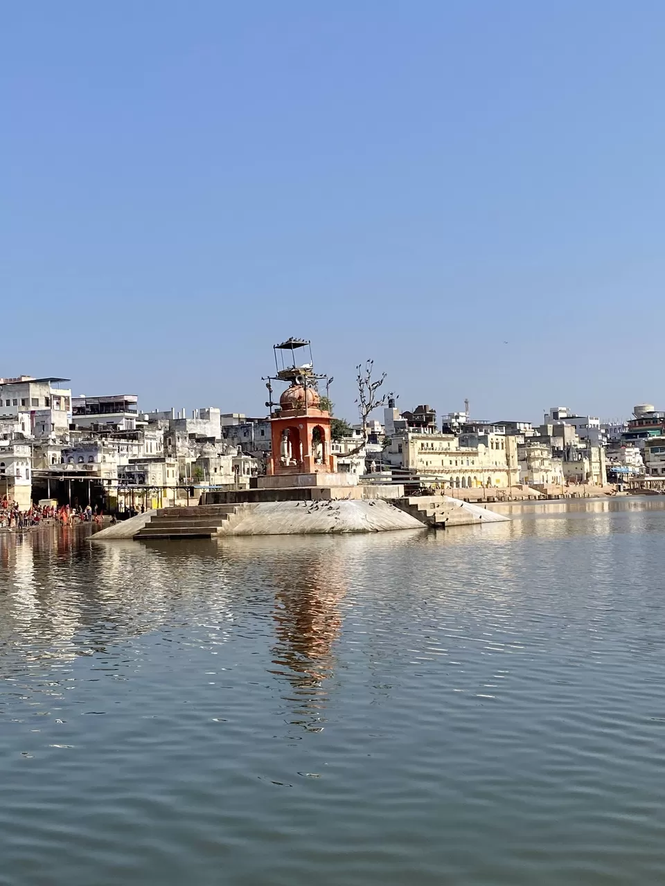Photo of Pushkar Lake, Pushkar, Rajasthan by Sharayu Bafna