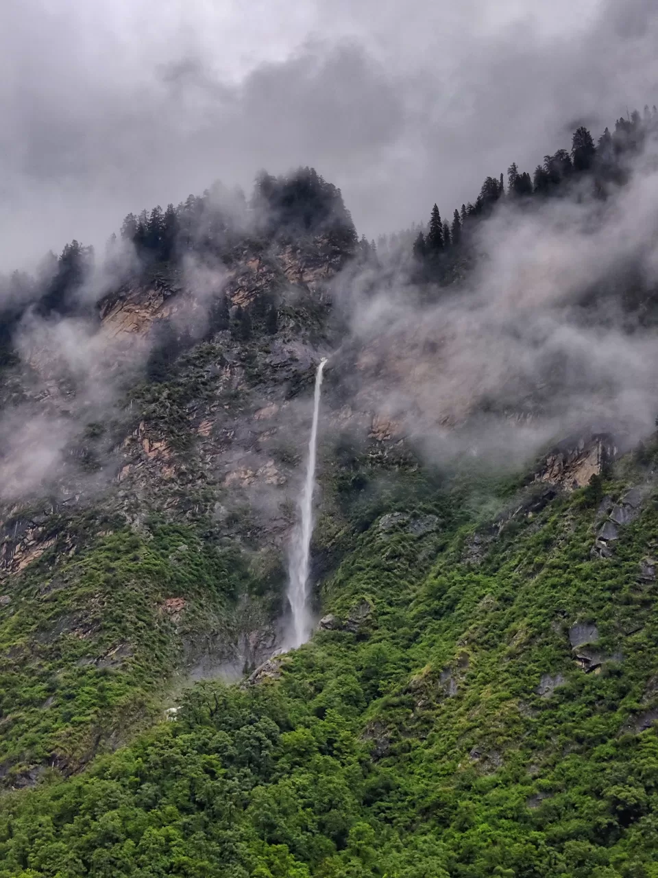 Photo of Govindghat, Uttarakhand, India by Sharayu Bafna