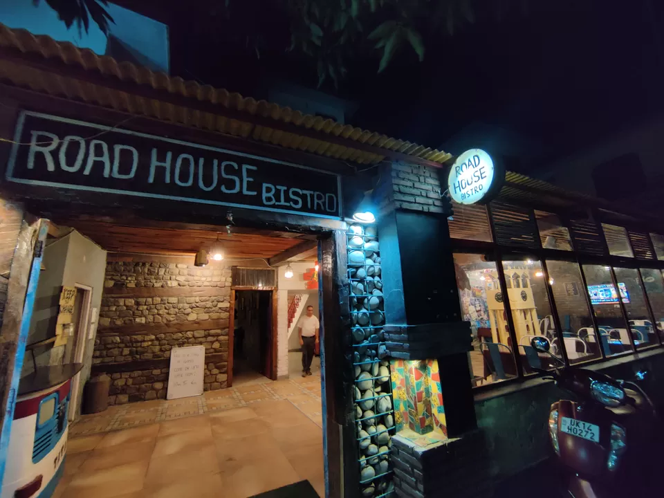 Photo of Zostel Rishikesh (Tapovan), Road, Tapovan, Rishikesh, Uttarakhand, India by Sharayu Bafna