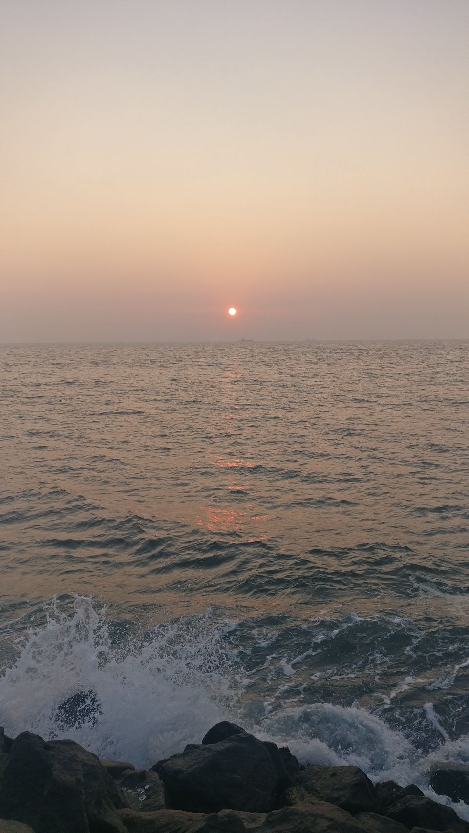 Photo of How about crashing on beach under 1000INR by Samriddhi Saraswat