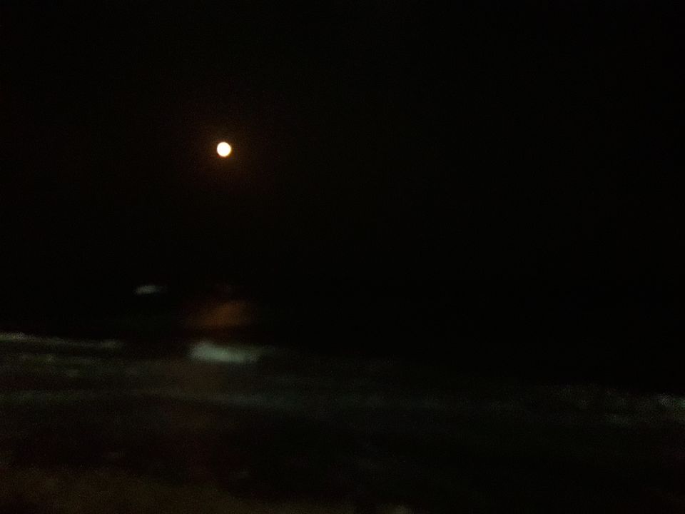 Photo of Spending idyllic holidays in supreme silence of Gopalpur on sea, Odisha 11/14 by Dr. Rajesh Chakraborty