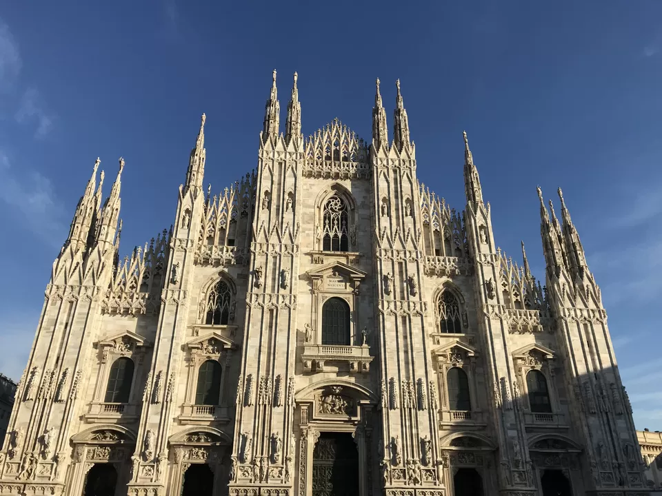 Photo of Duomo, Piazza del Duomo, Milan, Metropolitan City of Milan, Italy by Shraddha Chauhan