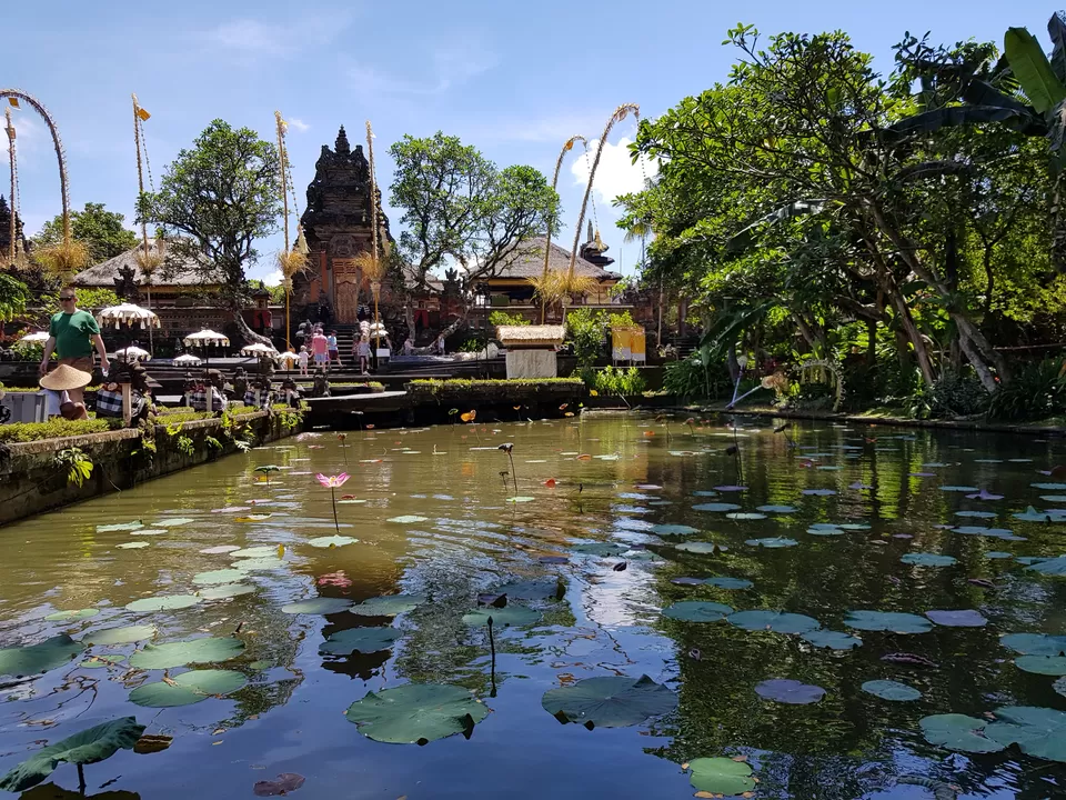 Photo of Pura Taman Saraswati, Jalan Kajeng, Ubud, Gianyar, Bali, Indonesia by Pooja Shetty