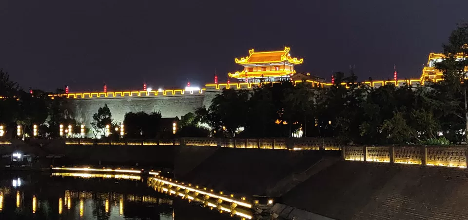 Photo of City Wall Relics of Tang Dynasty Park Area 9, Xinkaimen North Road, Qujiang Shangquan, Yanta, Xian, Shaanxi, China by Pooja Shetty
