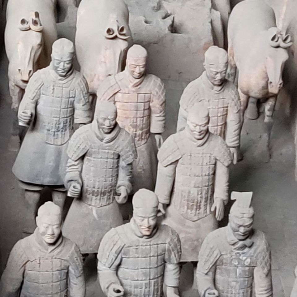 Photo of Terracotta Warriors and Horses, Lintong, Xi'an, Shaanxi, China by Pooja Shetty