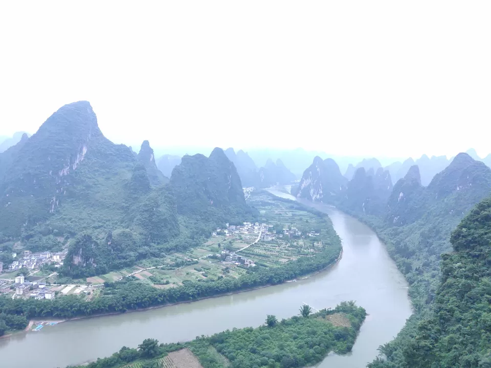 Photo of Xianggong Mountain, Hanshou, Changde, China by Pooja Shetty