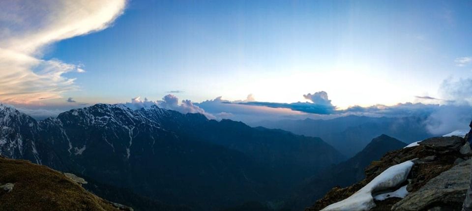 Photo of Explore the Unexplore Version of You - First Solo Himalayan Trek 1/13 by Priya Lahoti