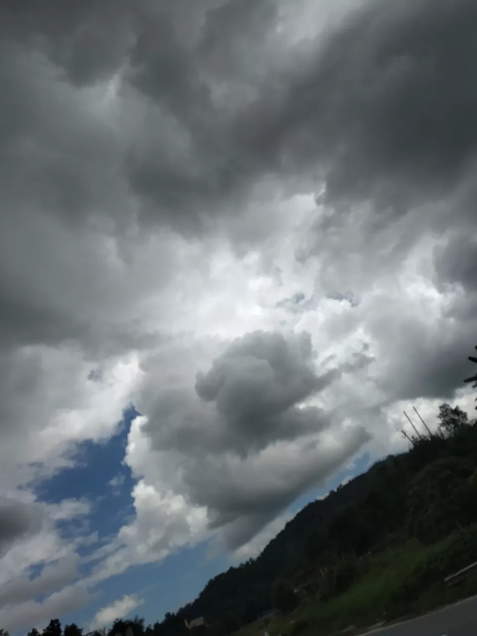 Photo of North-East India Heaven - 4 day Family Trip #Vacation #Family #India #travel by Praising Nature