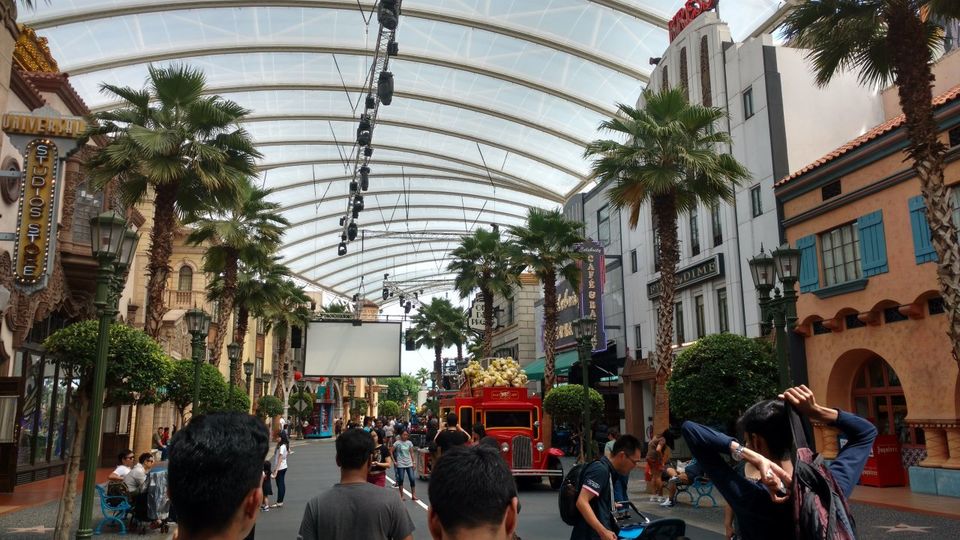 Photo of Sentosa Gateway, Universal Studios Singapore, Singapore by Nigel