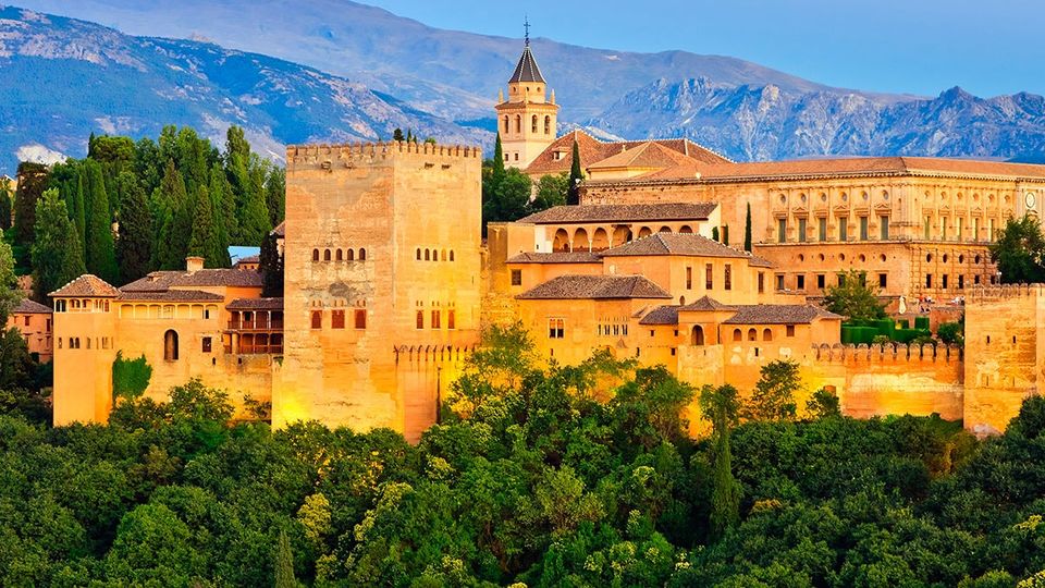 Photo of 6 Beautiful Cities in Europe Everyone Should Visit 2/2 by Dorothy