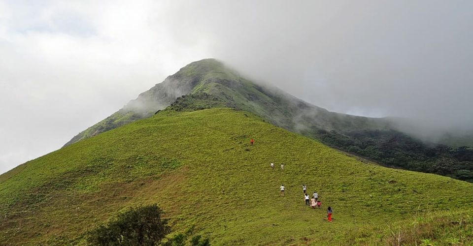 Photo of Ombattu Gudda Peak. by Durga Lakshmipathy