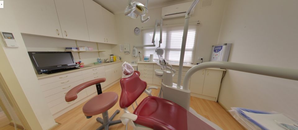 Photo of 230 Springvale Road, Glen Waverley VIC 3150, Australia by EK Dental Surgery