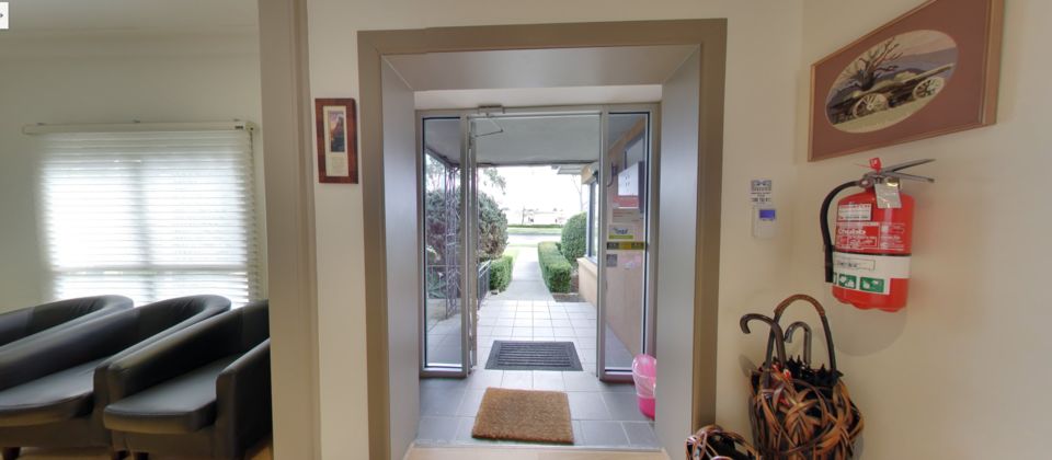 Photo of 230 Springvale Road, Glen Waverley VIC 3150, Australia by EK Dental Surgery