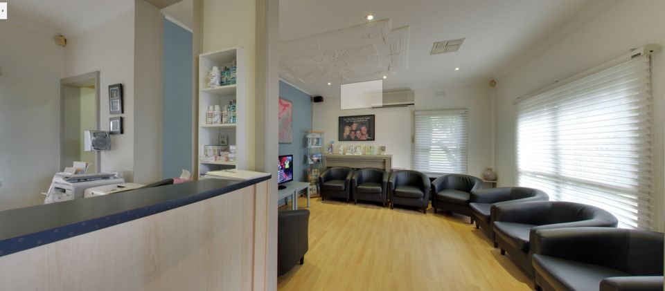 Photo of 230 Springvale Road, Glen Waverley VIC 3150, Australia by EK Dental Surgery