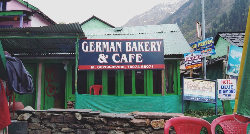 Photo of Kheer Ganga Trek, Khir Ganga, Himachal Pradesh, India by Jeet Jani