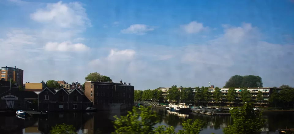 Photo of Amsterdam by Santhosham
