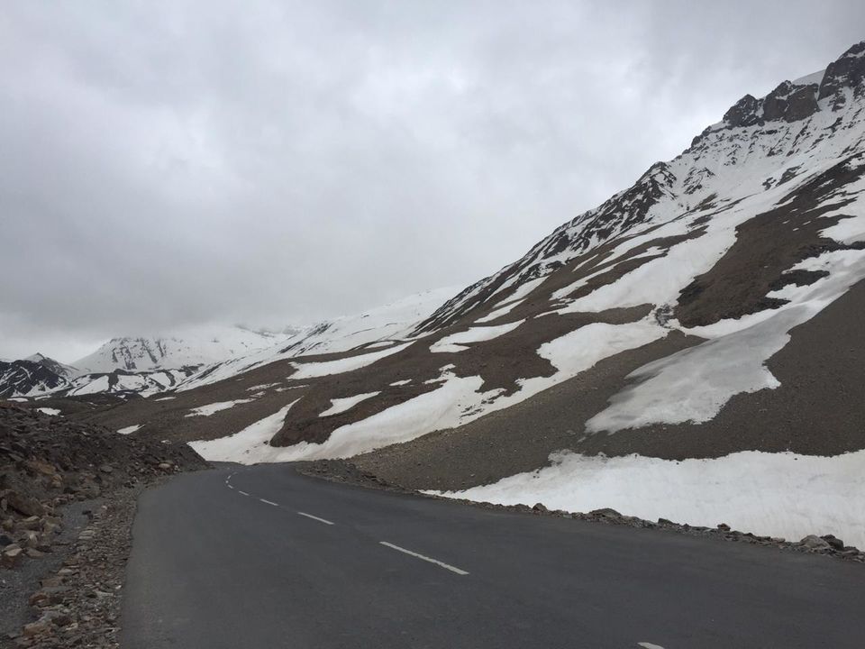 Photo of Manali to Leh- A Complete Travel Guide 10/23 by Praveen Hulsure