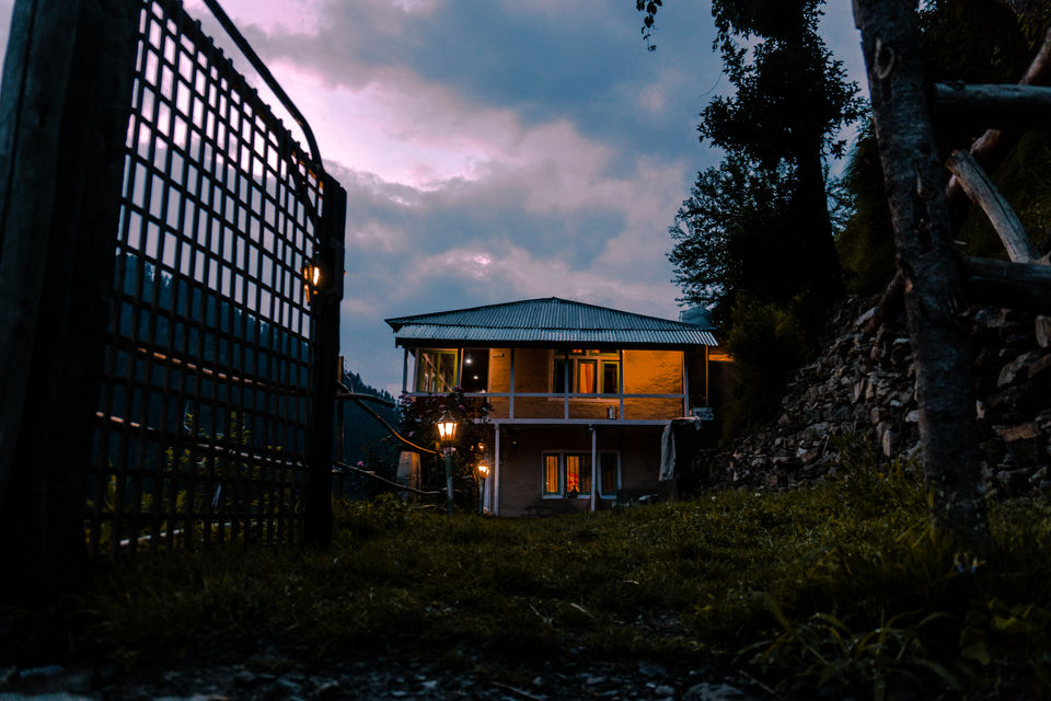 Photo of Shoja, Himachal Pradesh, India by Japleen Kaur