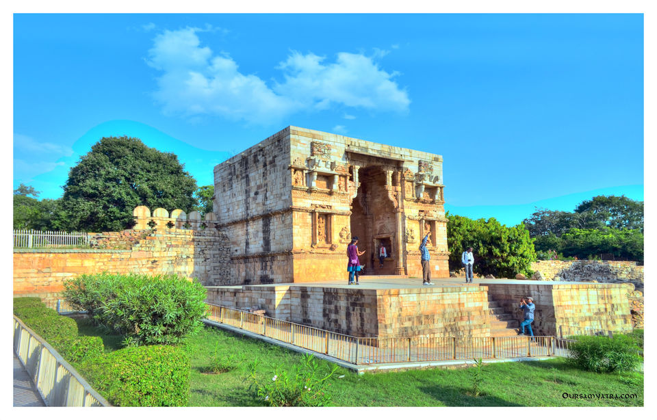 Photo of Chittorgarh Fort - A Walk Through India's Largest Fort #BestOfTravel by Aniruddha and Debabrati